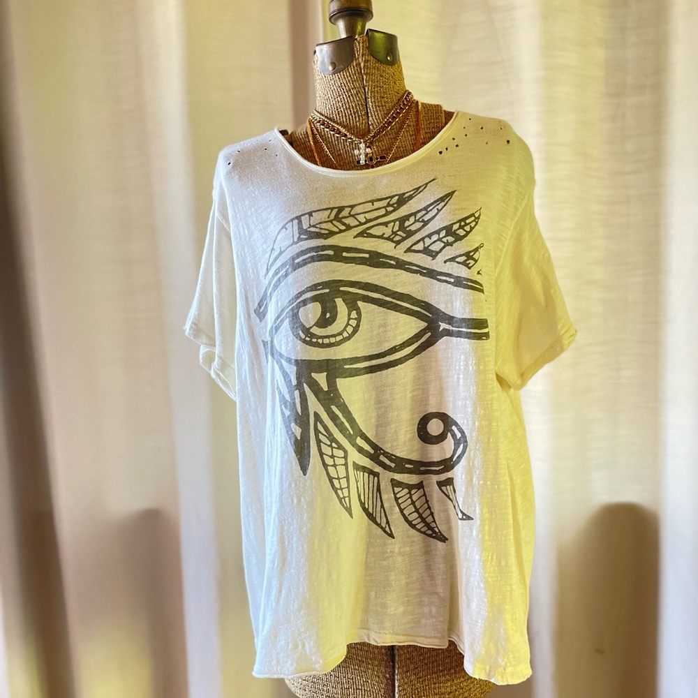 Magnolia Pearl | Eye Of Ra Tee | One Size - Picture 3 of 16